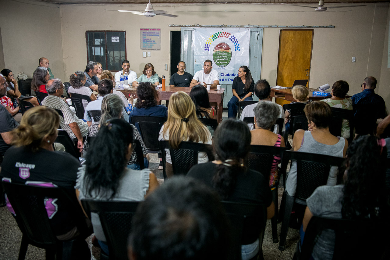La Municipalidad acordó con vecinales cambios de recorridos en varias líneas del transporte urbano