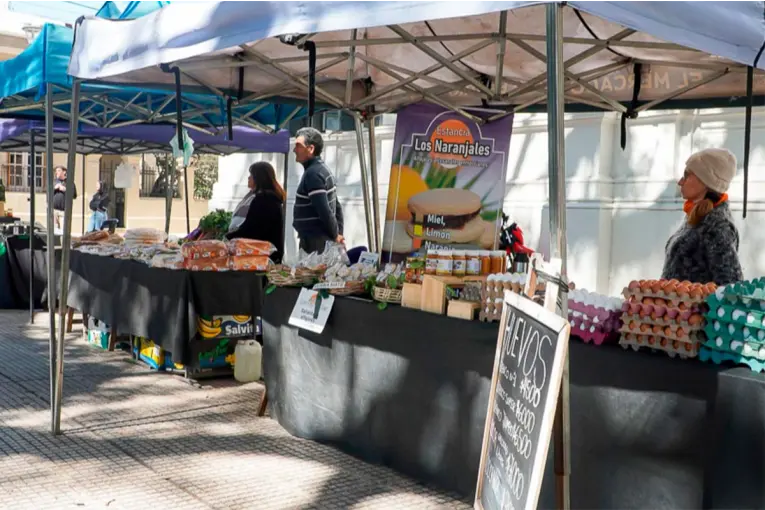 Feria en tu Barrio estará esta semana en tres puntos de Paraná: días y horarios